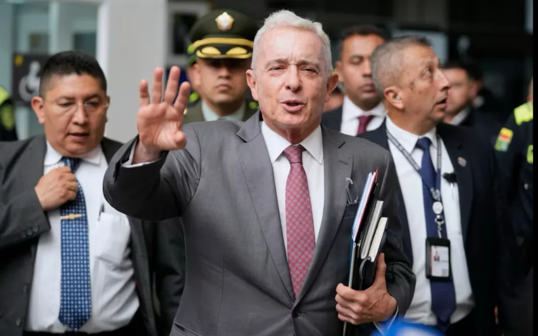Tribunal Superior de Bogotá revocó la condena contra el expresidente Álvaro Uribe Vélez